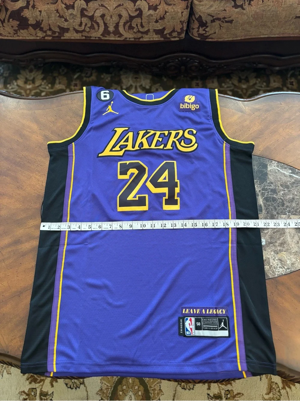 Los Angeles Lakers Purple Kobe Bryant Basketball Jersey Size XL